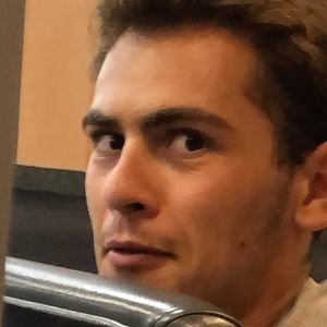 Meet your Posher, Ethan